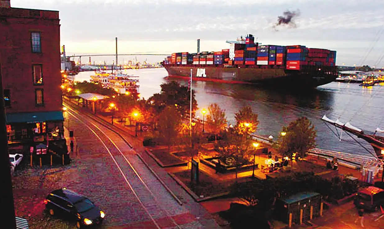 全球航運(yùn)海運(yùn)行業(yè)將迎來(lái)三年艱難期！