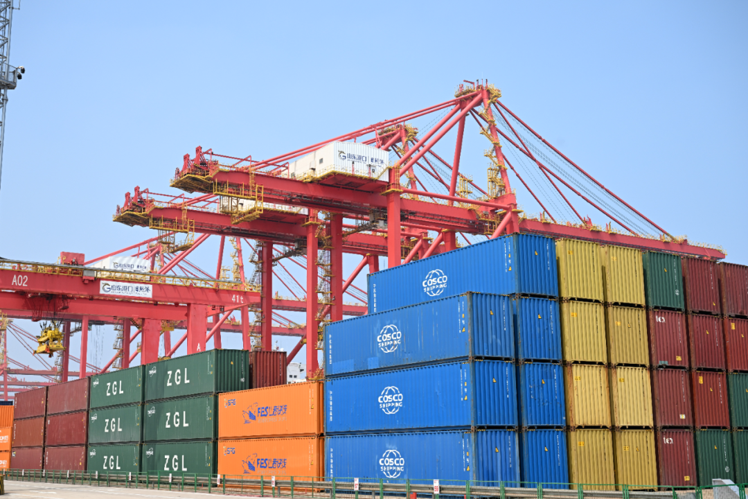 內(nèi)貿(mào)海運(yùn)直航更快，為何仍有貨主選擇中轉(zhuǎn)？